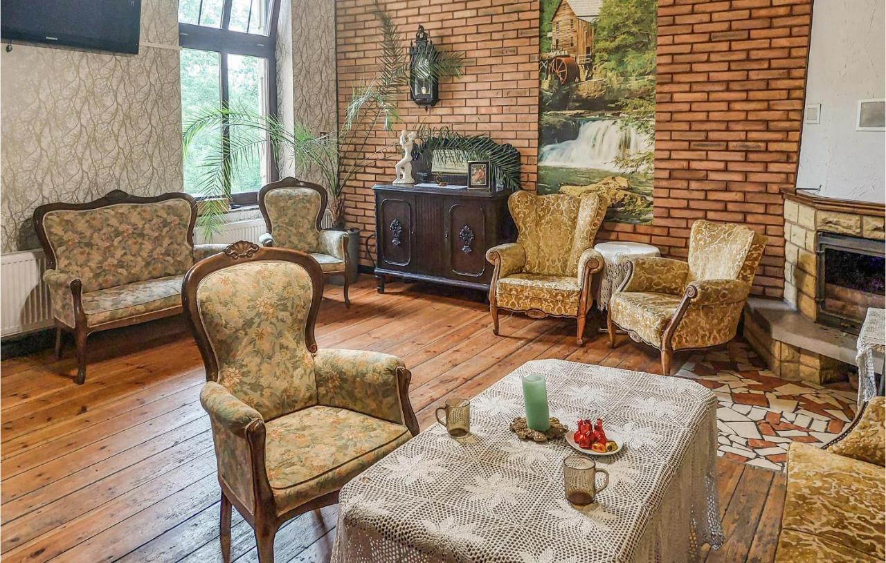 Cozy Home In Raciaski Mlyn With Kitchen Raciaz エクステリア 写真